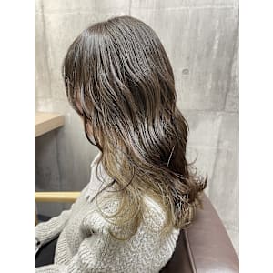 髪質改善インナーカラー - ARiA by ECLART新宿南口店【アリアバイエクラートシンジュクミナミグチテン】掲載中