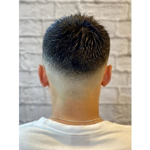 クロップスタイル - 銀座マツナガ 新宿野村ビル店【ギンザマツナガ シンジュクノムラビルテン】掲載中