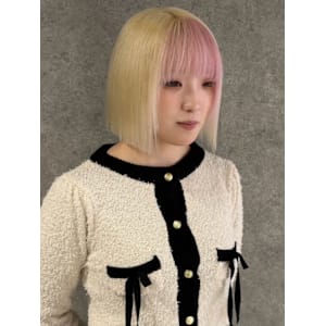 ボブ ブリーチ デザインカラー ホワイトカラー 切りっぱなし - CAPA  central 天神・大名店【キャパ セントラル テンジン ダイミョウテン】掲載中