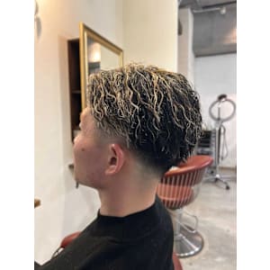 ハイライト×フェードパーマスタイル - Lourdes hair design【ルルドヘアーデザイン】掲載中
