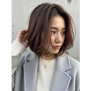 グレーブラウン/小顔見せくびれヘア/ハイレイヤーカット - FURUSHO 苦楽園【フルショウクラクエン】掲載中