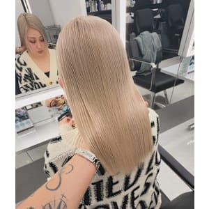 TACE  新宿店×スタイル