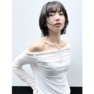 黒髪クラゲヘアーオリーブグレー小顔ココアベージュ丸型卵型ボブ - KOKO 本八幡【ココ モトヤワタ】掲載中