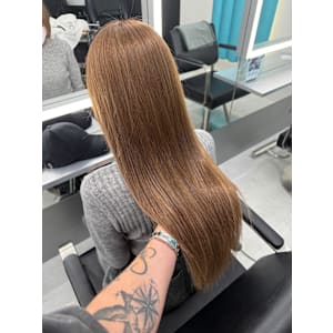 TACE  新宿店×スタイル