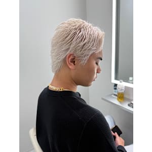 TACE  新宿店×スタイル