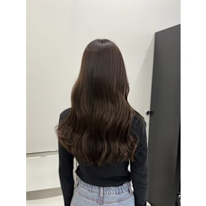 韓国顔まわりレイヤーカットグレージュオリーブベージュブラウン - Dijon 髪質改善×ダブルカラー×縮毛矯正 渋谷 原宿 表参道【ディジョン】【ディジョン カミシツカイゼン ダブルカラー シュクモウキョウセイ シブヤ ハラジュク オモテサンドウ】掲載中