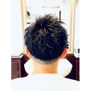 【20代 男性】ロンドンスパイキーツーブロ（大宮/バーバー） - Graceful Barber London【グレイスフルバーバーロンドン】掲載中
