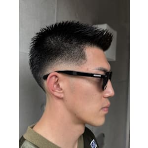 メンズ　ショート　ハイトーン　メンズバレイヤージュ - ARCANA 明治神宮前 表参道 原宿【アルカナ メイジジングウマエ オモテサンドウ ハラジュク】掲載中