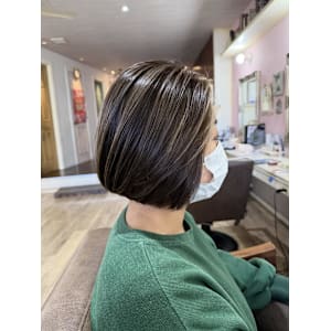 立体感ハイライト&首が綺麗に見えるボブ - hair&color Plaatje 相模大野【ヘアーアンドカラー　プラーチェ　サガミオオノ】掲載中