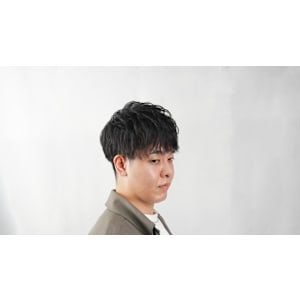 ナチュラル×ツーブロック×スタイル - Kazu Hair 段原店【カズヘアー ダンバラテン】掲載中