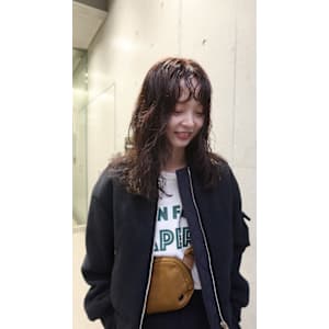 ミディアムパーマ/髪質改善 - every【エヴリィ】掲載中