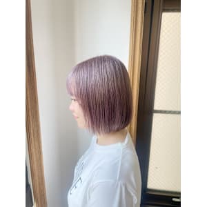ピンクベージュ/ハイトーンボブ/ベージュカラー - AO。【アオ】掲載中