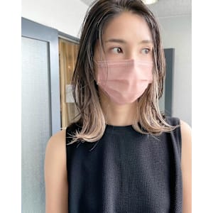 グレーブラウン/ハイレイヤーカット/シンメトリー - artina 町田店 【アルティナ】【アルティナ マチダテン】掲載中