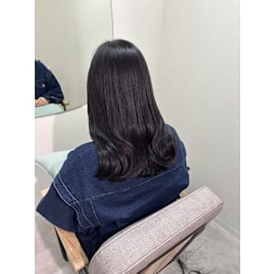暗髪/髪質改善/ダークグレージュ/くびれミディアム - newi 広島【ネウィヒロシマ】掲載中