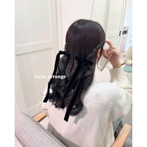 20代・30代・40代似合う小顔ヘアセット♪二次会ブライダル - newi 広島【ネウィヒロシマ】掲載中