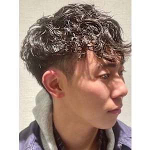 スパイラルパーマ - ヒロ銀座バーバーショップ大阪本店【ヒロギンザ バーバーショップオオサカホンテン】掲載中