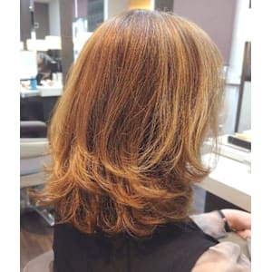 ミディアムレイヤー白髪ぼかし - ENOMOTO 髪質改善・白髪ぼかし【エノモト】【エノモト】掲載中