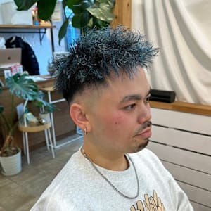 ツイスト×ブルーメッシュの　スパイキーショート - Hair Salon Mimosa Works【ヘアサロンミモザワークス】掲載中
