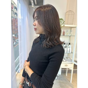 アッシュブラウンイルミナカラー - CIRCLES hair design 薬院浄水通り店【サークルヘアデザイン ヤクインジョウスイドオリテン】掲載中
