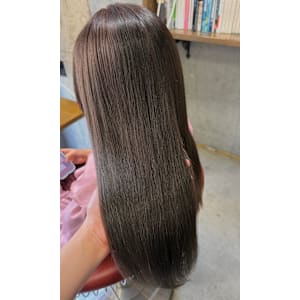 ロングスタイル×グレージュカラー - Lourdes hair design【ルルドヘアーデザイン】掲載中