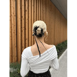 タイトアレンジ［酸性ストレート/ヘアセット] - re’ll*花屋併設の美容院*【リル】掲載中