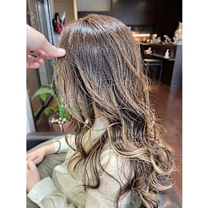 XeniaL【ジニアル】×スタイル