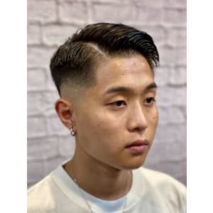 フェードカット - 銀座マツナガ 新宿野村ビル店【ギンザマツナガ シンジュクノムラビルテン】掲載中