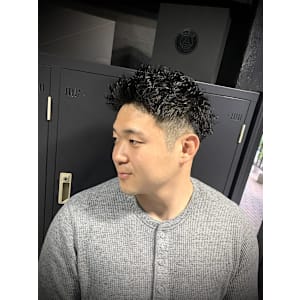 ツイストパーマ×ツイストスパイラルパーマ×メンズショート