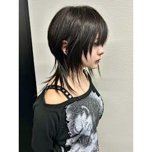 レイヤーカット　デザインカラー　ケアブリーチカラー　ウルフ - Null 原宿店 デザインカラー/ダブルカラー【ヌルハラジュクテン デザインカラー ダブルカラー】掲載中