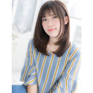 斜めバングダークアッシュ小顔艶髪ストレート　グレーブラウン - mod's hair【モッズヘア】上尾/上尾西口店【モッズヘア アゲオ アゲオニシグチテン】掲載中