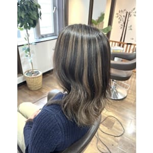 hair & design voir×スタイル - hair & design voir【ヴォワール】掲載中