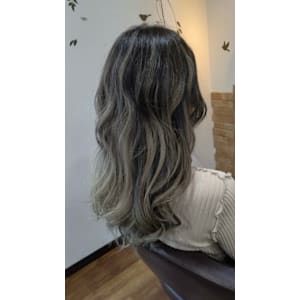 hair & design voir×スタイル - hair & design voir【ヴォワール】掲載中