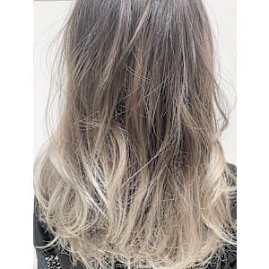 TIENA Beauty Smart Salon×スタイル