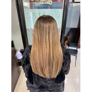 艶髪カラー - AIZU本厚木 白髪ぼかし ハイライト バレイヤージュ 髪質改善【アイズホンアツギ シラガボカシ ハイライト バレイヤージュ カミシツカイゼン】掲載中