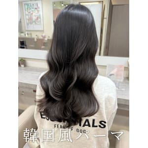 コテ巻き風パーマ/韓国風パーマ/デジタルパーマ/レイヤー - Ammy【アミー】掲載中