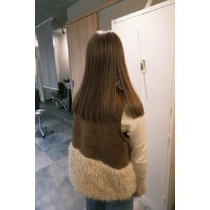 オリーブベージュ/髪質改善カラー