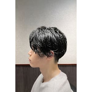 ツーブロック - UN businessman barber【ユーエヌ ビジネスマン バーバー】掲載中