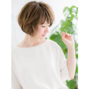 ハイトーンカラー×ふわふわボブショート - 髪質改善 完全完結型個室サロン people[  ] 勝どき 美容室NEW OPEN 12月1日【カミシツカイゼンカンゼンカンケツガタコシツサロン ピープルスペースカチドキ ビヨウシツ】掲載中