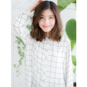 ハーブカラーのロブヘアe - 髪質改善 完全完結型個室サロン people[  ] 勝どき 美容室NEW OPEN 12月1日【カミシツカイゼンカンゼンカンケツガタコシツサロン ピープルスペースカチドキ ビヨウシツ】掲載中