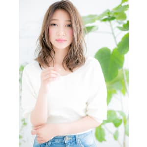 ミルクティーブラウンでエアリーミディ - 髪質改善 完全完結型個室サロン people[  ] 勝どき 美容室NEW OPEN 12月1日【カミシツカイゼンカンゼンカンケツガタコシツサロン ピープルスペースカチドキ ビヨウシツ】掲載中