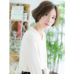 オリーブベージュの小顔ひし形ショ-ト♪ - 髪質改善 完全完結型個室サロン people[  ] 勝どき 美容室NEW OPEN 12月1日【カミシツカイゼンカンゼンカンケツガタコシツサロン ピープルスペースカチドキ ビヨウシツ】掲載中