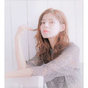 2018年S/Sトレンド～テイラー・ヒル風ソフトエレガンス～ - 髪質改善 完全完結型個室サロン people[  ] 勝どき 美容室NEW OPEN 12月1日【カミシツカイゼンカンゼンカンケツガタコシツサロン ピープルスペースカチドキ ビヨウシツ】掲載中