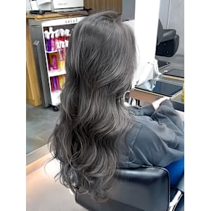 enne 新宿×スタイル