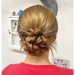 vertsoie×スタイル - ヘアセット/ヘアアレンジ/結婚式/ウェディング/ブライダル/髪質改善/ヘアメ vertsoie仙台【ヴェルソワ】掲載中