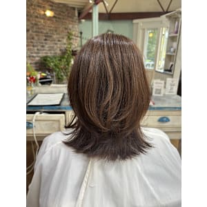 外ハネミディアム