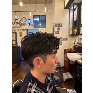 フェザーパーマ - Bro Tokyo BARBERSHOP 神田店 MEN'S専門理容室【ブロートーキョーバーバーショップカンダテンメンズセンモンリヨウシツ】掲載中