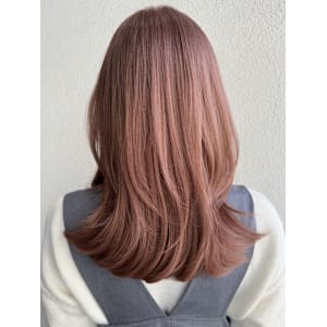 ピンクベージュ/全頭ブリーチ/ハイレイヤーカット - modish by artina 本厚木店【モディッシュ バイ アルティナ ホンアツギテン】掲載中