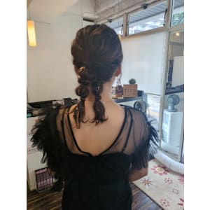 お呼ばれヘアセット - tity sapporo【ティティー サッポロ】掲載中