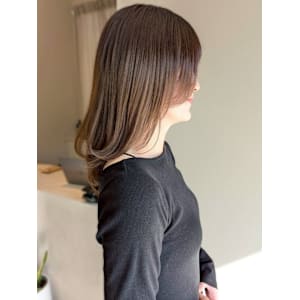 レイヤーカット 顔周りカット アッシュ 髪質改善 縮毛矯正  - miroa vita 平尾【ミロアヴィータ ヒラオ】掲載中