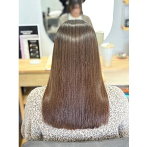 【髪にドラマを】髪質改善ストレート